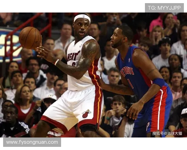 詹姆斯称团队防守进步 赞斯马特为赢家球员 詹姆斯称团队防守进步 赞斯马特为赢家球员